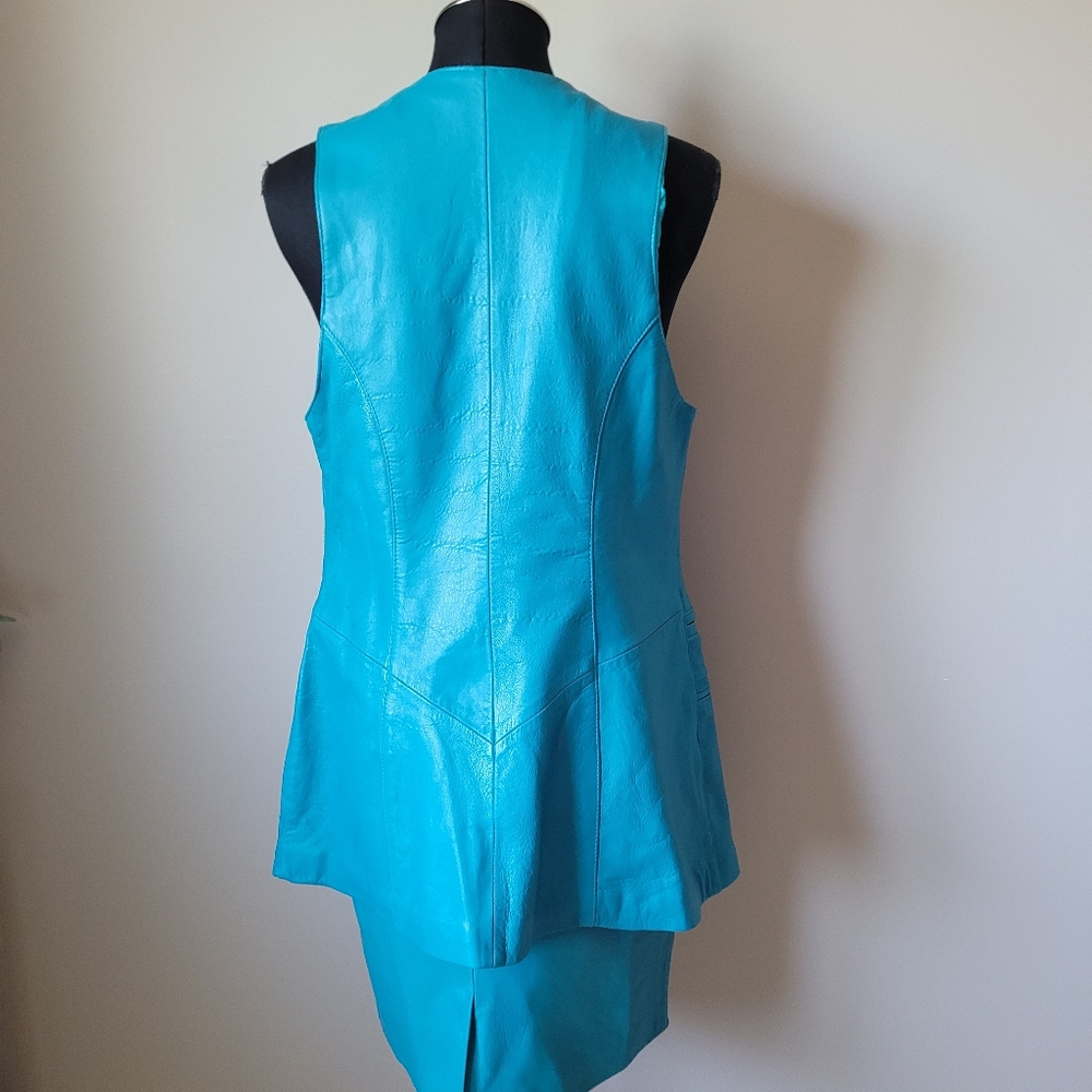 1980s teal blue leather jacket and pencil skirt, 3 piece suit set - Picture 3 of 16